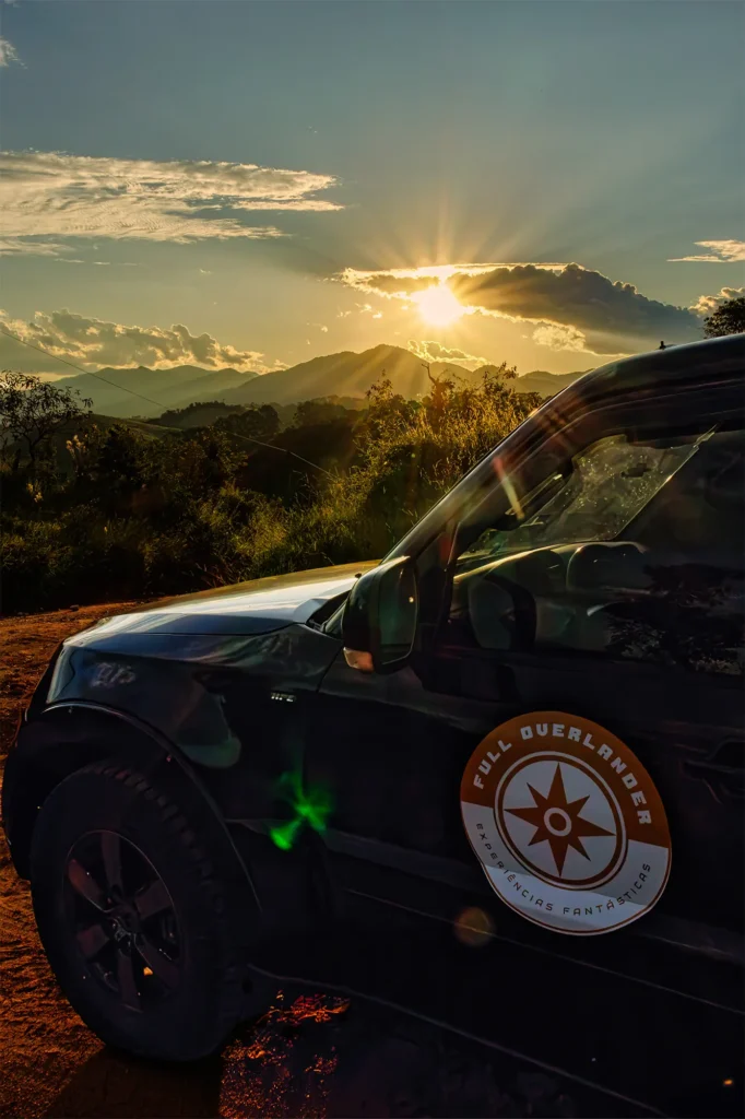 Pôr do Sol com a Full Overlander
